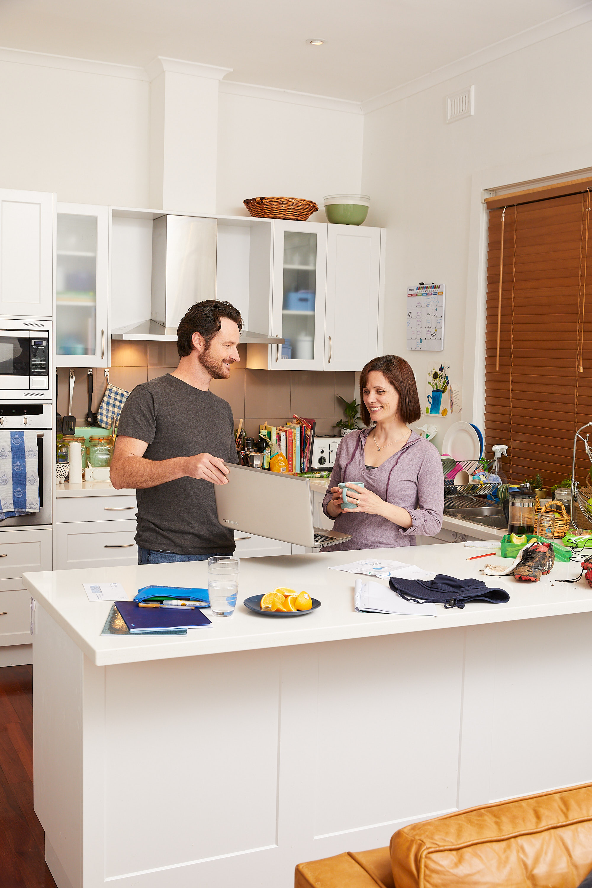 Estimator image  couple in kitchen